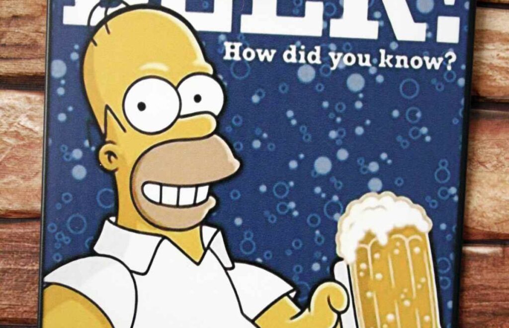 맥주 들고 있는 심슨